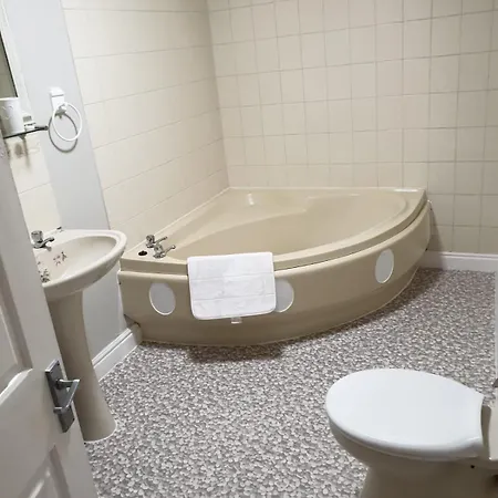 Lägenhet Flamingo - Two-bed With Seaview , Great Location