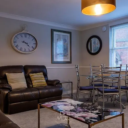 Lägenhet Flamingo - Two-bed With Seaview , Great Location