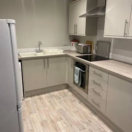 Daire Flamingo - Two-bed With Seaview , Great Location *